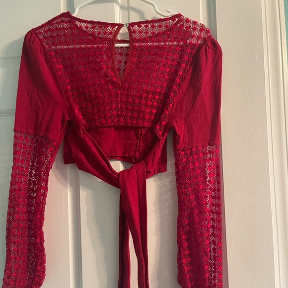 Lace Sleeve Top - Picture 3 of 4